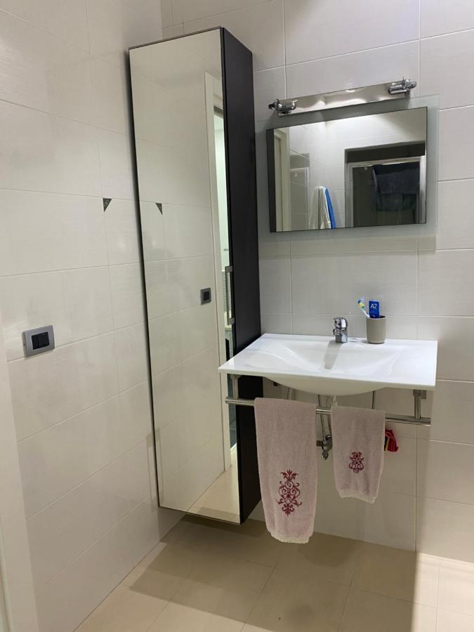 Casa Vacanza Naples Luaran gambar
